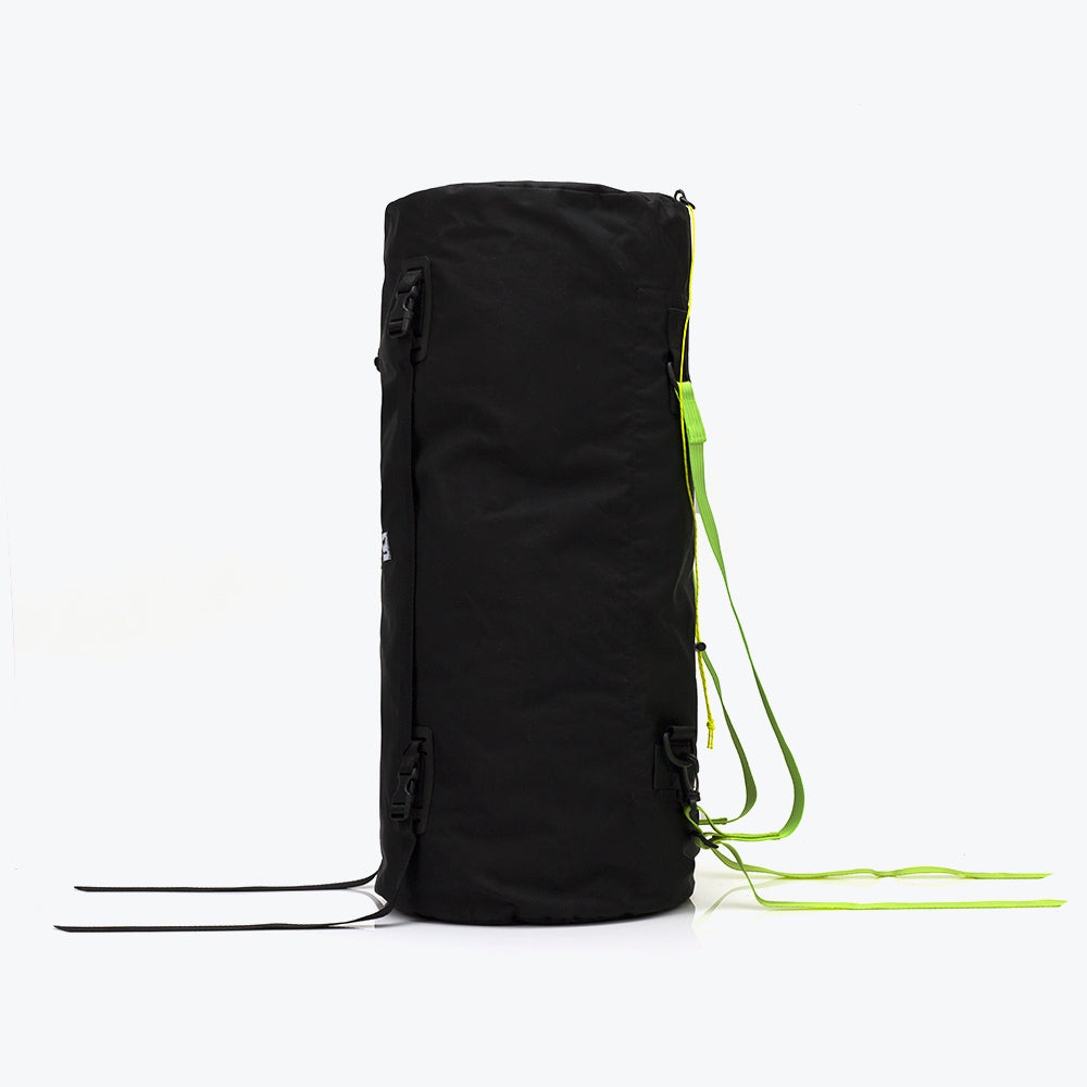 NO IDOLS x keep® Bronx training bag. black / CORDURA®