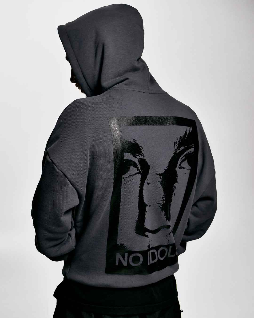 Zip Hoodie NO IDOLS