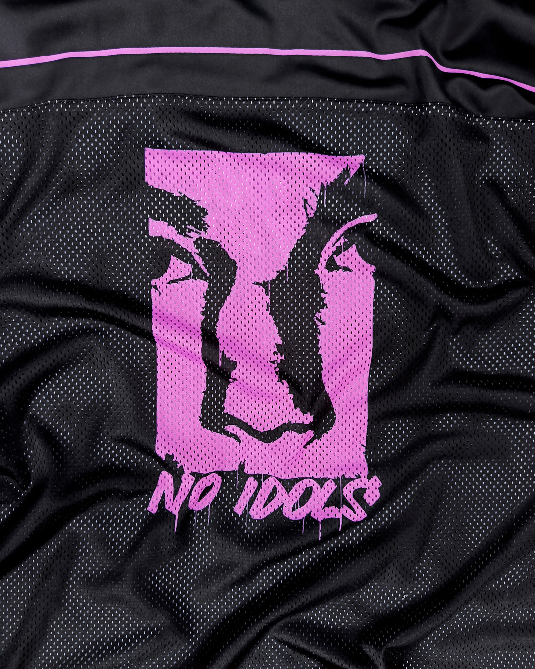 T-shirt NO IDOLS ONLY LOVE