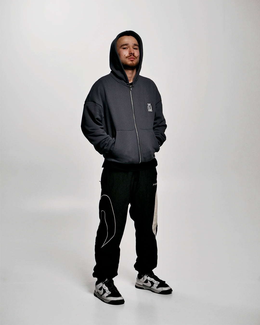 Zip Hoodie NO IDOLS