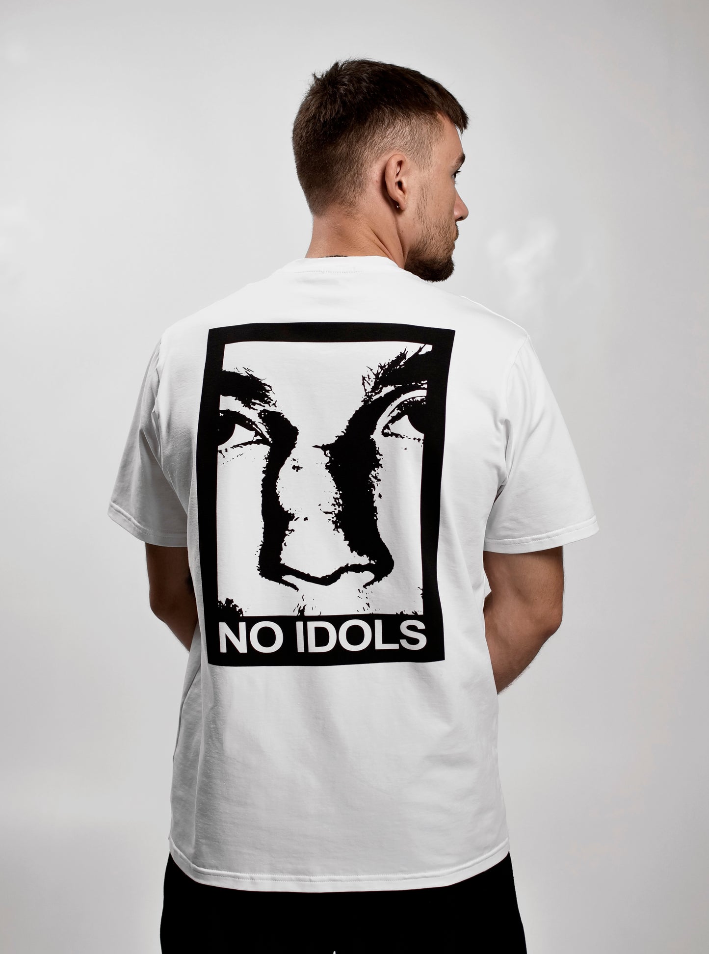 NO IDOLS ONLY LOVE T-Shirt