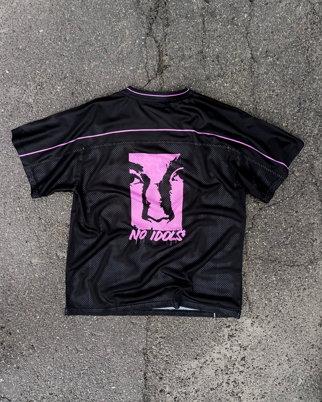T-shirt NO IDOLS ONLY LOVE