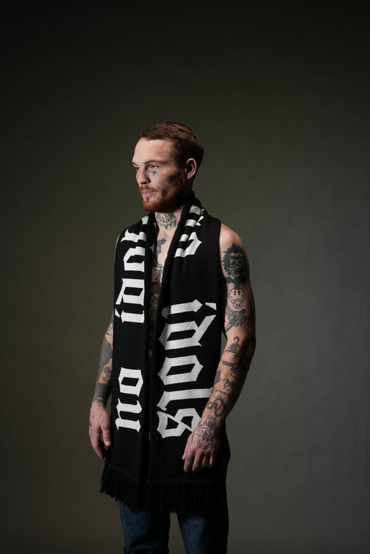 SCARF "NO IDOLS"