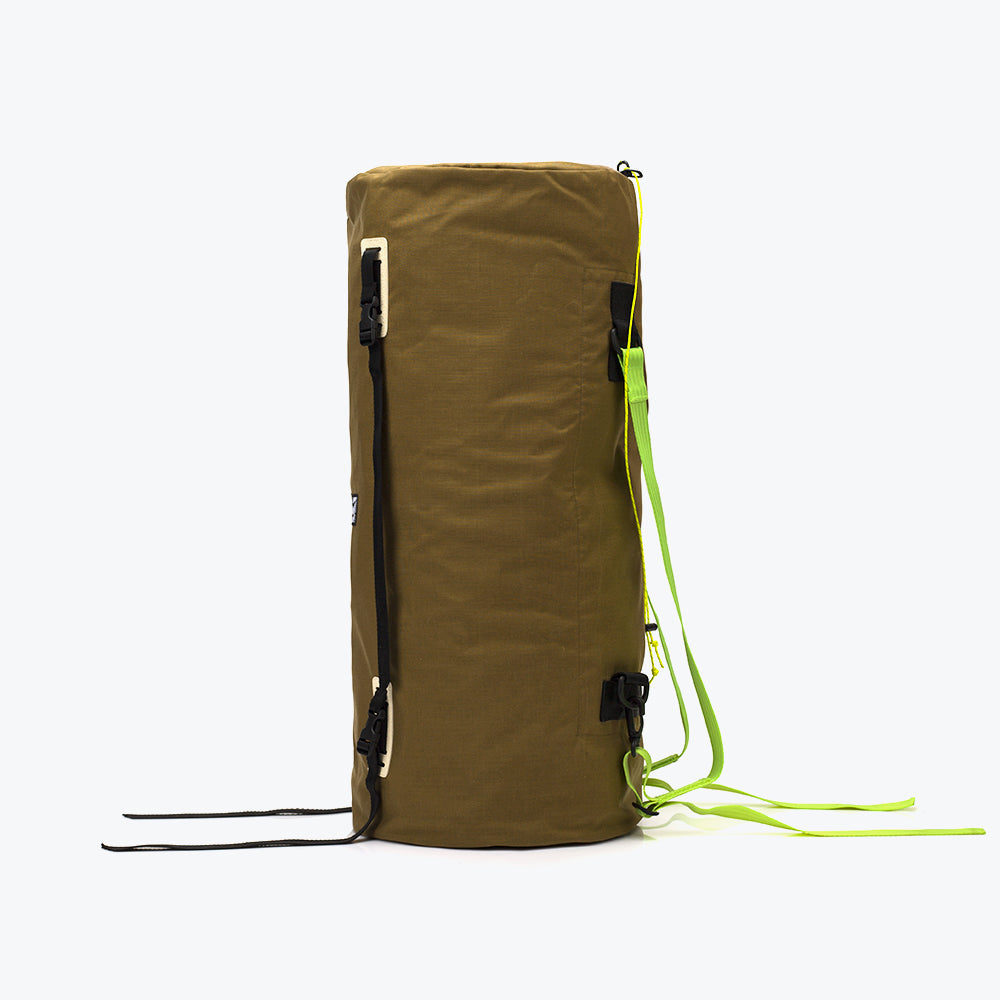 NO IDOLS x keep® Bronx training bag. coyote / CORDURA®