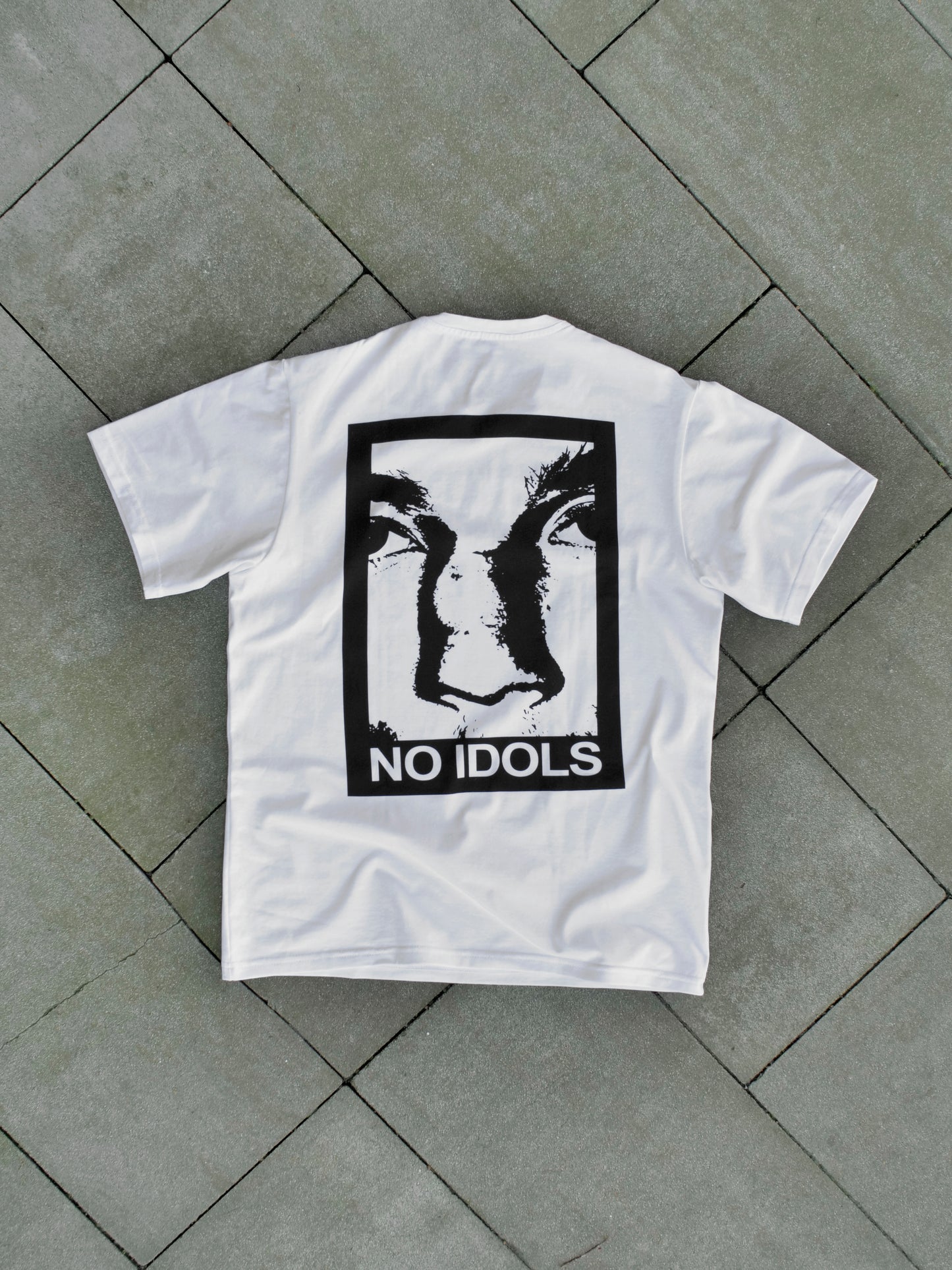 NO IDOLS ONLY LOVE T-Shirt